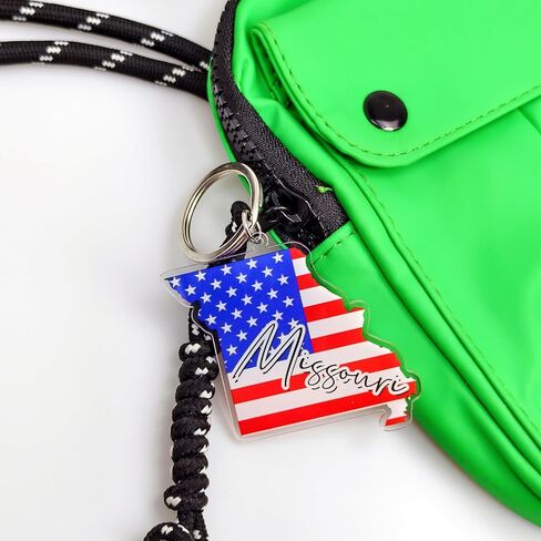 سلسلة مفاتيح تذكارية من ميسوري مع حلقة مفاتيح - سلسلة مفاتيح العلم الأمريكي، حامل مفاتيح للهدايا، الهدايا التذكارية من الولايات المتحدة الأمريكية، بقعة M in Kuwait
