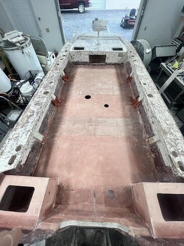 راتنج بوليستر ممتاز مع مقوي لتصفيح حصيرة الألياف الزجاجية، محور ثنائي، قماش (جالون) in Kuwait