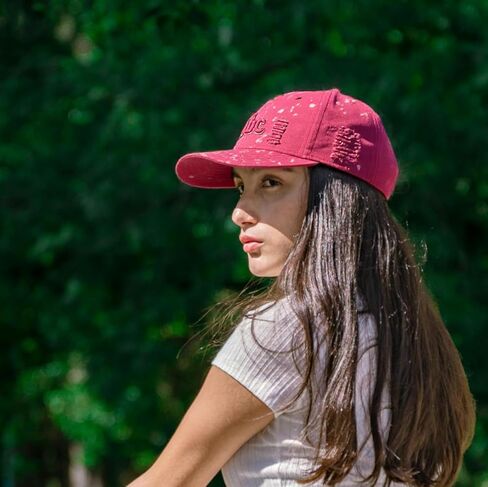 Modern Cotton Baseball Cap with Embroidered Letters – Adjustable Unisex Hat for Casual Wear, Sports, and Outdoor Activities in Saudi Arabia