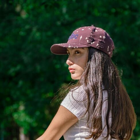 Modern Cotton Baseball Cap with Embroidered Letters – Adjustable Unisex Hat for Casual Wear, Sports, and Outdoor Activities in Saudi Arabia