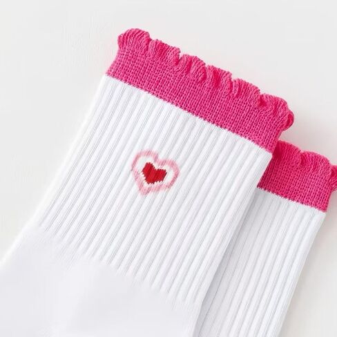 Pilates Grip Socks for Women, Yoga Grippy Sock Cute Heart Pattern Non-Slip Socks, Crew Sticky Socks for Yoga, Pilates, Barre, Gym Athletic, Dance in Saudi Arabia