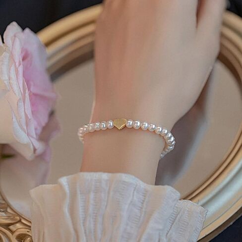 GIGB PBDK Gold Heart Pearl Stretch Bracelet for Women Fashion Exquisite Pearl Love Statement Bangles Minimalist Pearl Elastic Bracelet Valentine's Day Jewelry in Saudi Arabia