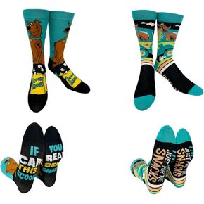 Hyp "Sock Talk Scooby Snacks 2 حزمة من الجوارب الرجالية. زوجان من سكوبي دو في آلة الغموض والوجبات الخفيفة سكوبي - نص النعل السفلي: أنا هنا لتناول الوجبات الخفيفة وإذا كان بإمكانك قراءة هذا... مقاس حذاء رجالي 6-12. in Saudi Arabia
