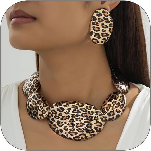 LNNVKRV Chunky Gold Leopard Necklaces Earrings Set for Women Vintage Adjustable Irregular Geometric Leopard Print Choker Necklace Earring Fashion African Statement Jewelry Set Accessories for Women in Saudi Arabia