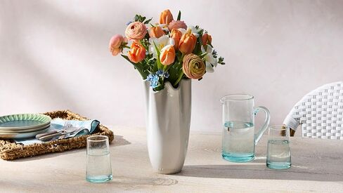 مزهرية Le Creuset Stoneware Iris، مقاس 12 بوصة، باللون الأبيض in Saudi Arabia