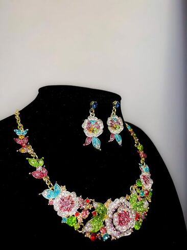 MMonesu Crystal Flower Bib Statement Necklace Set Chunky Flower Statement Necklace & Earrings Drama Bib Collar Jewelry Set for Women Prom Party Jewelry in Saudi Arabia
