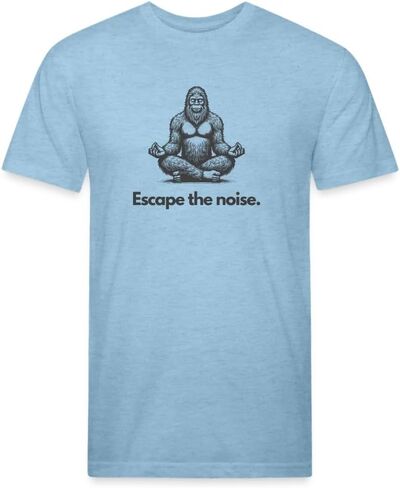 قميص Escape The Noise (Bigfoot) للرجال والنساء تي شيرت جبلي برسومات ممتازة in Saudi Arabia