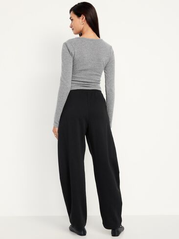Old Navy Mid-Rise SoComfy Barrel Sweatpants - Black Jack in Saudi Arabia