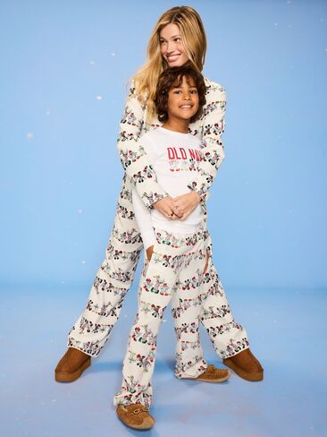 Old Navy Old Navy x Disney Printed Flannel Pajama Pants for Men - Disney Parade (Match The Fam!) in Saudi Arabia