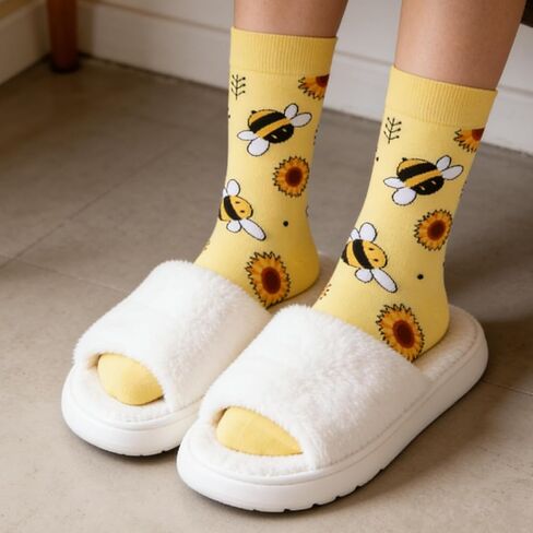 2 Pairs Women's Bee & Sunflower Crew Socks，Funny Cute Cotton Crew Socks for Honeybee Lover Holiday Birthday Gifts in Saudi Arabia