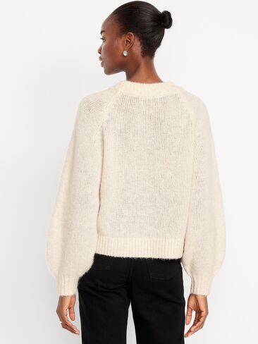 Old Navy Cozy Cropped V-Neck Sweater - CHALK HEATHER in Saudi Arabia