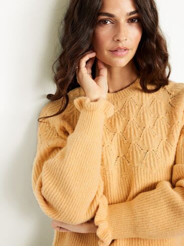 Old Navy Loose Crew-Neck Cropped Sweater - BETTER BATTER in Saudi Arabia