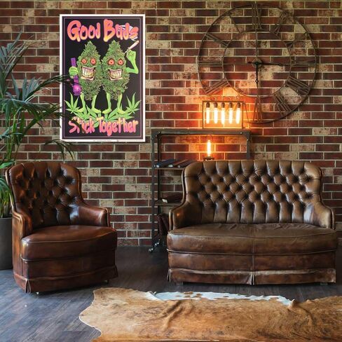 Scorpio Posters Good Buds Stick Together - Pot, Marijuana Blacklight Poster - Authentic Blacklight-Reactive Flocked Material - 23" x 35" in Saudi Arabia