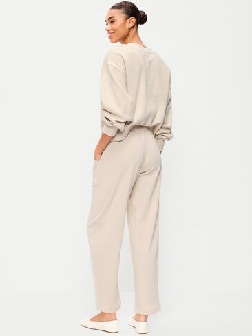 بنطال رياضي SoComfy متوسط ​​الارتفاع من Old Navy - Wish Bone in Saudi Arabia