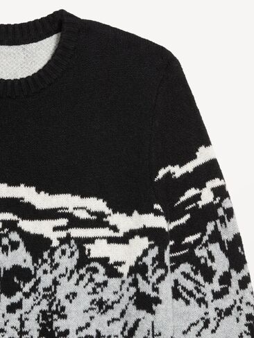 Old Navy SoSoft Crew-Neck Sweater - Scenic in Saudi Arabia