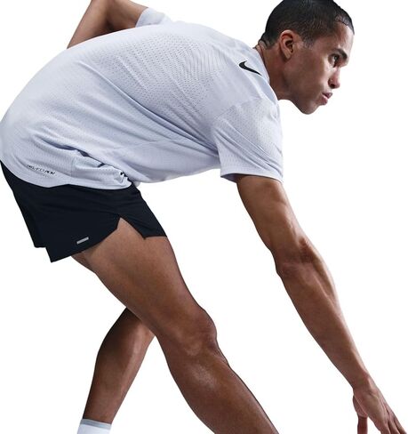 قميص الجري AeroSwift Dri-FIT ADV بأكمام قصيرة من Nike للرجال مقاس كبير in Saudi Arabia