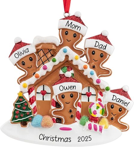 UniqXmas عائلة بيت خبز الزنجبيل المخصصة المكونة من 4 أفراد زينة عيد الميلاد 2025 | زينة شجرة عيد الميلاد حسب الطلب | عيد الميلاد الأول كعائلة مكونة من أربعة أفراد في تذكار New Sweet Home - الاسم والسنة المخصصان in Kuwait