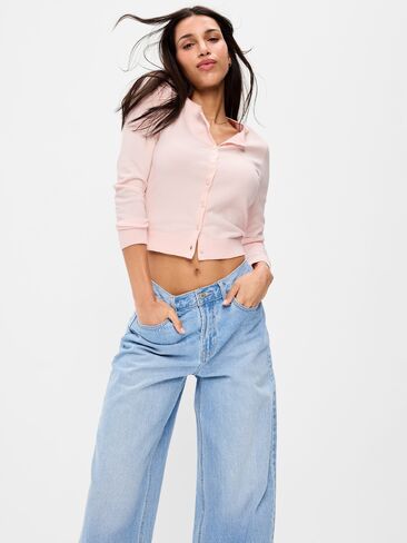 سترة SoSoft Lite من Old Navy ذات رقبة دائرية - وردي فاتح in Kuwait