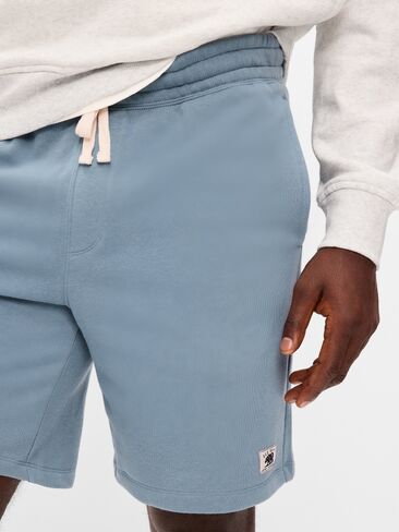 شورت بشعار Old Navy Rotation - درزة داخلية 7 بوصة - MOONLIGHT OCEAN in Saudi Arabia