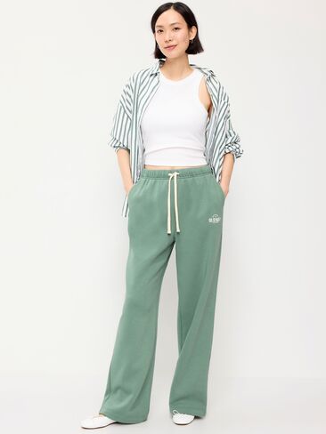 بنطال رياضي بخصر عالٍ وشعار عتيق من Old Navy - عشب مجفف in Saudi Arabia