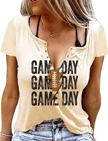 تي شيرت نسائي برسوم كرة القدم برقبة على شكل حرف V من Game Day - قمصان مضحكة ليوم اللعبة للفتيات المراهقات in Kuwait