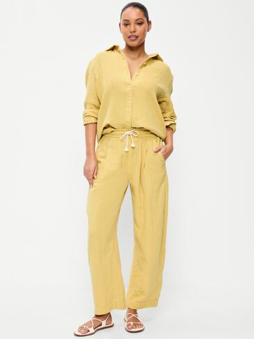 Old Navy High-Waisted Crinkle Gauze Wide-Leg Barrel Pants - Sandstorm in Saudi Arabia