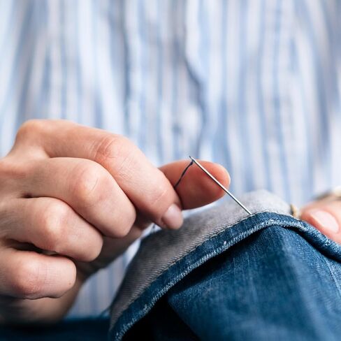 Acooruiteng 30 قطعة إبر خياطة إبر تطريز حادة إبر خياطة يدوية متينة إبر خياطة يدوية مع صندوق إبرة بلاستيكي إبر تطريز للخياطة اليدوية لإصلاح الخياطة اليدوية in Kuwait