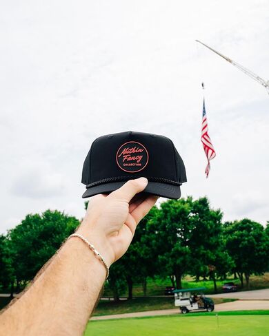 شركة نوثين فانسي | قبعة ليجاسي وودز بيرفورمانس سناباك | فلفل أسود/حار | ألواح مثقبة بالليزر قابلة للتنفس | فاتورة منحنية مسبقًا | نسيج الأداء | قبعة حبل سائق الشاحنة | للرجال والنساء in Kuwait