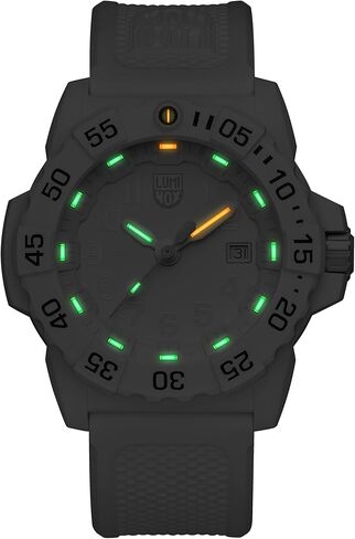 Luminox - Navy Seal X3.CE07 - ساعة غوص للرجال - ساعات للرجال - 45 ملم - كوارتز سويسرية - مقاومة للماء حتى عمق 200 متر - كريستال معدني مقوى - هيكل من الألياف الزجاجية - مرئية دائمًا - صناعة سويسرية in Saudi Arabia
