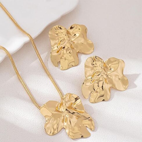 OAOSIOH Chunky Big Gold Earrings Statement Choker Necklace Jewelry Set for Women, Charm Large Irregular Geometry Pendant Bold Stud Party Prom Accessories Gift in Saudi Arabia