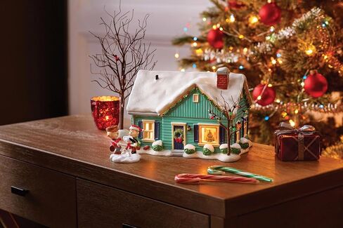Department 56 Peanuts Village Accessories Charlie Linus and Snoopy a Trio of Besties Figurine, 2.5 Inch, Multicolor in Saudi Arabia