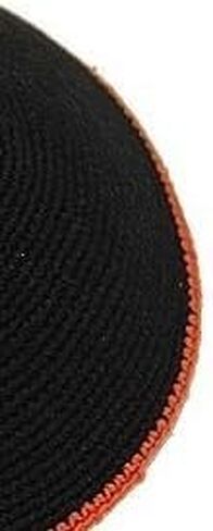 Kippah نسيج أسود ناعم (سيروجا) تصميم حدود ملونة مقاس 17 سم in Saudi Arabia