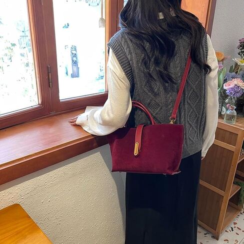 حقائب يد كبيرة من جلد الغزال باللون العنابي من JOLILUNA للنساء - محفظة خريف 2024 حقيبة يد بنية اللون بمقبض علوي in Kuwait