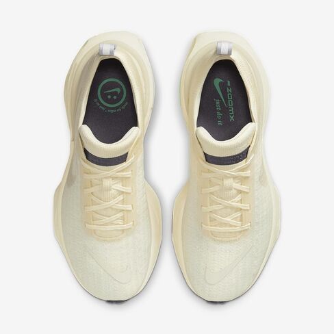 حذاء Nike Zoomx Invincible Run FK 3 للرجال مقاس 10.5، اللون: كريمي فاتح/حليب جوز الهند/أرجواني أكسجين/بني خام فاتح in Kuwait