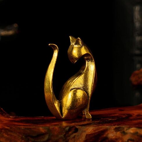 تمثال ضفدع تأملي من النحاس الصلب بنسبة 100% - تماثيل قابلة للتجميع لديكور سطح المكتب القديم من أجل الشذوذات والفضول، زينة مكتبية فريدة من نوعها وقطعة فنية لديكور المنزل، حرف عتيقة للمكتب أو مساحة المعيشة in Kuwait