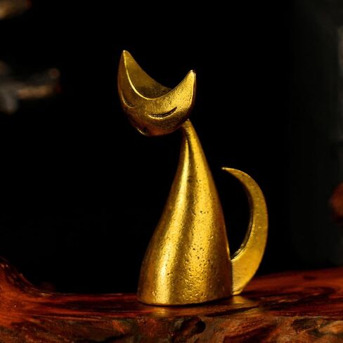 100% Solid Brass Meditating Frog Statue - Retro Desktop Decor Collectible Figurines for Oddities and Curiosities Unique Desk Ornament and Home Decor Art Piece Vintage Crafts for Office or Living Space in Saudi Arabia