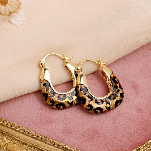 Frigotine Chunky Gold Hoop Earrings for Women, Trendy Vintage Geometric Leopard Print Earing Prom Fashion Jewelry Gift in Saudi Arabia