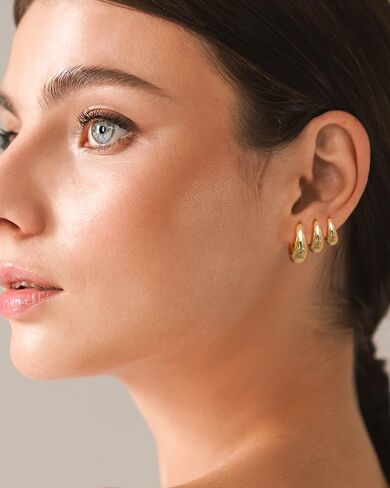 مجموعة أقراط هوجي هوب صغيرة من الفولاذ الجراحي للنساء، أقراط خفيفة الوزن مطلية بالذهب عيار 14 قيراط لا تسبب الحساسية، مقاومة للماء وغير قابلة للتشويه من أجل ثقب متعدد in Kuwait