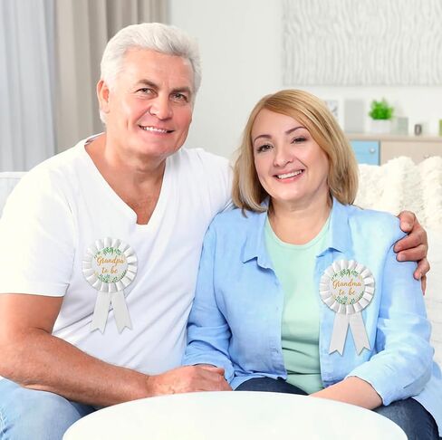 2Pcs Grandma to Be & Grandpa to Be Pins, Baby Shower Tinplate Badge White Corsage New Grandparents Pins Party Gift Decorations Sign in Saudi Arabia