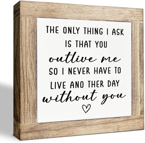 Family Signs Decor, Ohaha Means Family Sign, Decorative Wooden Table Sign, Rustic Farmhouse Home Decor, Shelf Decoration, Wood Block Box Plaque for Living Room, Housewarming Gifts 5.9X5.9X0.7inches in Saudi Arabia