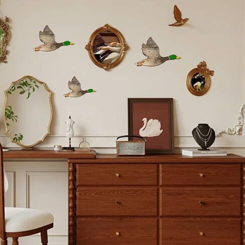 3Pcs Duck Hunting Wall Decor, Wooden Flying Ducks Decor Rustic Farmhouse Art Signs Natural Aesthetic for Bedroom Classroom Nursery Living Room Hanging Decorations in Saudi Arabia