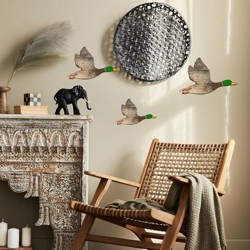 3Pcs Duck Hunting Wall Decor, Wooden Flying Ducks Decor Rustic Farmhouse Art Signs Natural Aesthetic for Bedroom Classroom Nursery Living Room Hanging Decorations in Saudi Arabia