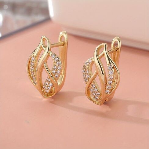 1 Pair of Elegant and Luxurious Sparkling Synthetic Zirconia Decorative Earrings, Elegant and Simple Style, Daily Casual Accessories in Saudi Arabia