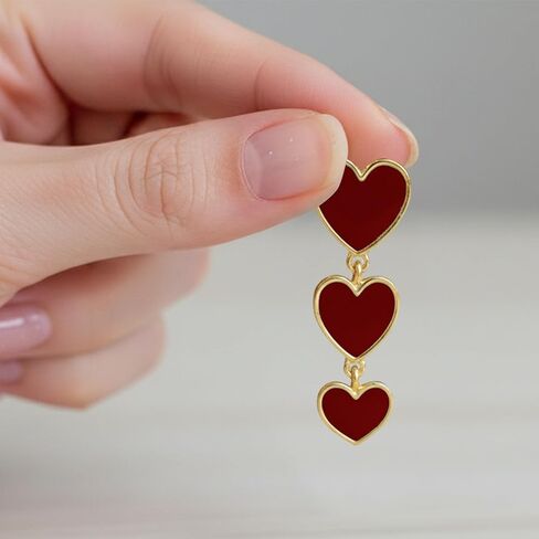 Aloha Earrings Gold Tone Non Pierced Clip On Triple Heart Dangling Earrings in Kuwait