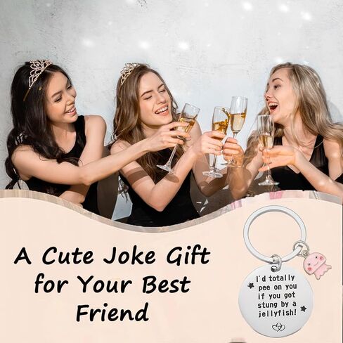 سلاسل مفاتيح Lapsia Best Friend - هدايا عيد ميلاد مضحكة للأصدقاء، هدايا عيد الميلاد للنساء، حشوات لطيفة للجوارب in Kuwait