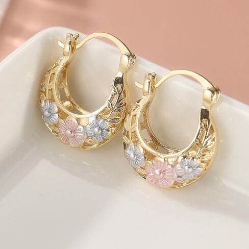 1 Pair of Elegant and Simple Flower Carved Golden Leaf Hoop Earrings, Elegant and Luxurious Women's Jewelry, Suitable for Daily Party and Gathering Accessories，Perfect Holiday Gift in Saudi Arabia