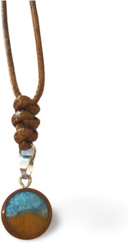 مجوهرات رمل إسرائيلية أصلية - قلادة دائرية من الراتنج من مجموعة Genesis Jewelry Admati - مصنوعة يدويًا في القدس مع رمال الأرض المقدسة الأصلية المعتمدة من إسرائيل in Saudi Arabia