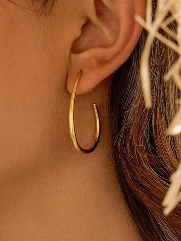 1Pair Gold Tone Hoop Earrings, Open Oval Design, Fashion Jewelry for Women, Trendy Accessories for Casual Wear, Stylish Earring for Everyday Use (Golden) in Saudi Arabia