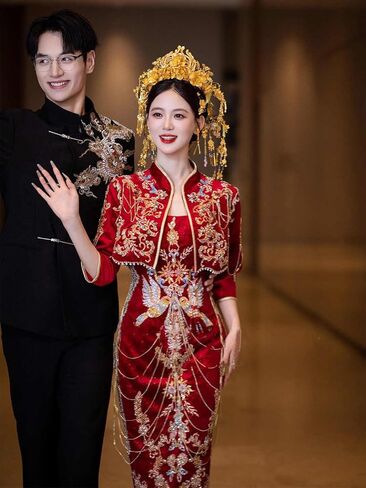 in OrientTown Bride Wedding Dress Xiuhe Traditional Chinese Toast Ceremony Tops + Skirt for Lady Party Attire A070 in Saudi Arabia