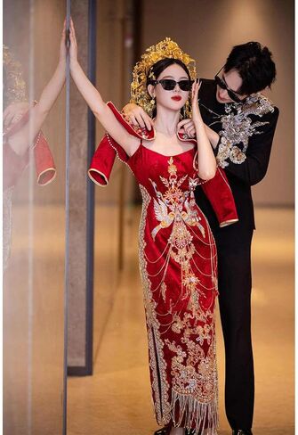 in OrientTown Bride Wedding Dress Xiuhe Traditional Chinese Toast Ceremony Tops + Skirt for Lady Party Attire A070 in Saudi Arabia
